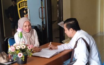 Unit Penyidik Tindak Pidana Umum Polres OKU Kembali Melakukan Pemanggilan Saksi Tambahan Terkait Kasus Pengrusakan dan Penggusuran Kebun Karet Milik Ibu Nurdewi